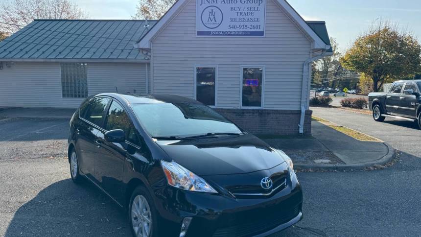 2012 Toyota Prius v Three — Wagon — 173,820 mi — Warrenton, VA