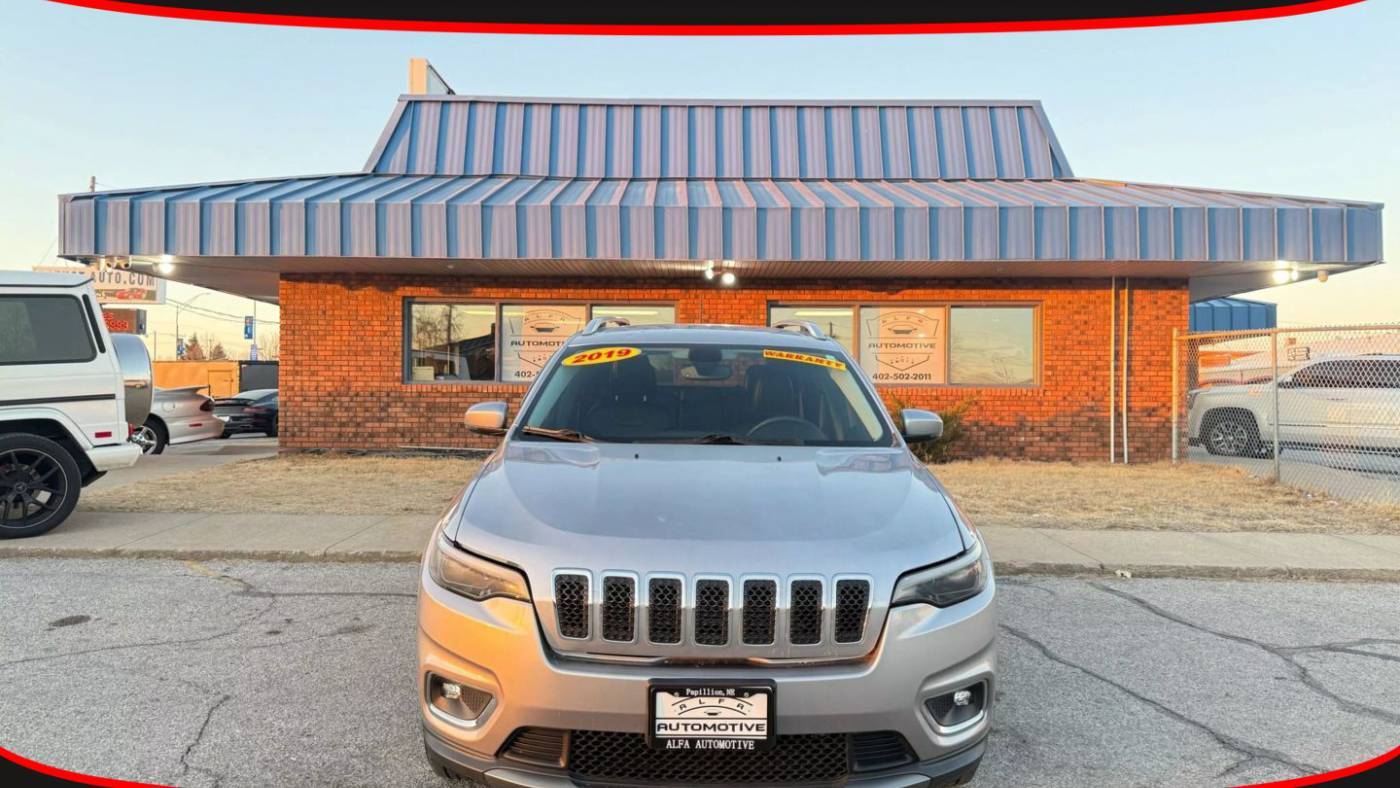 2019 Jeep Cherokee Limited — SUV — 73,429 mi — Papillion, NE