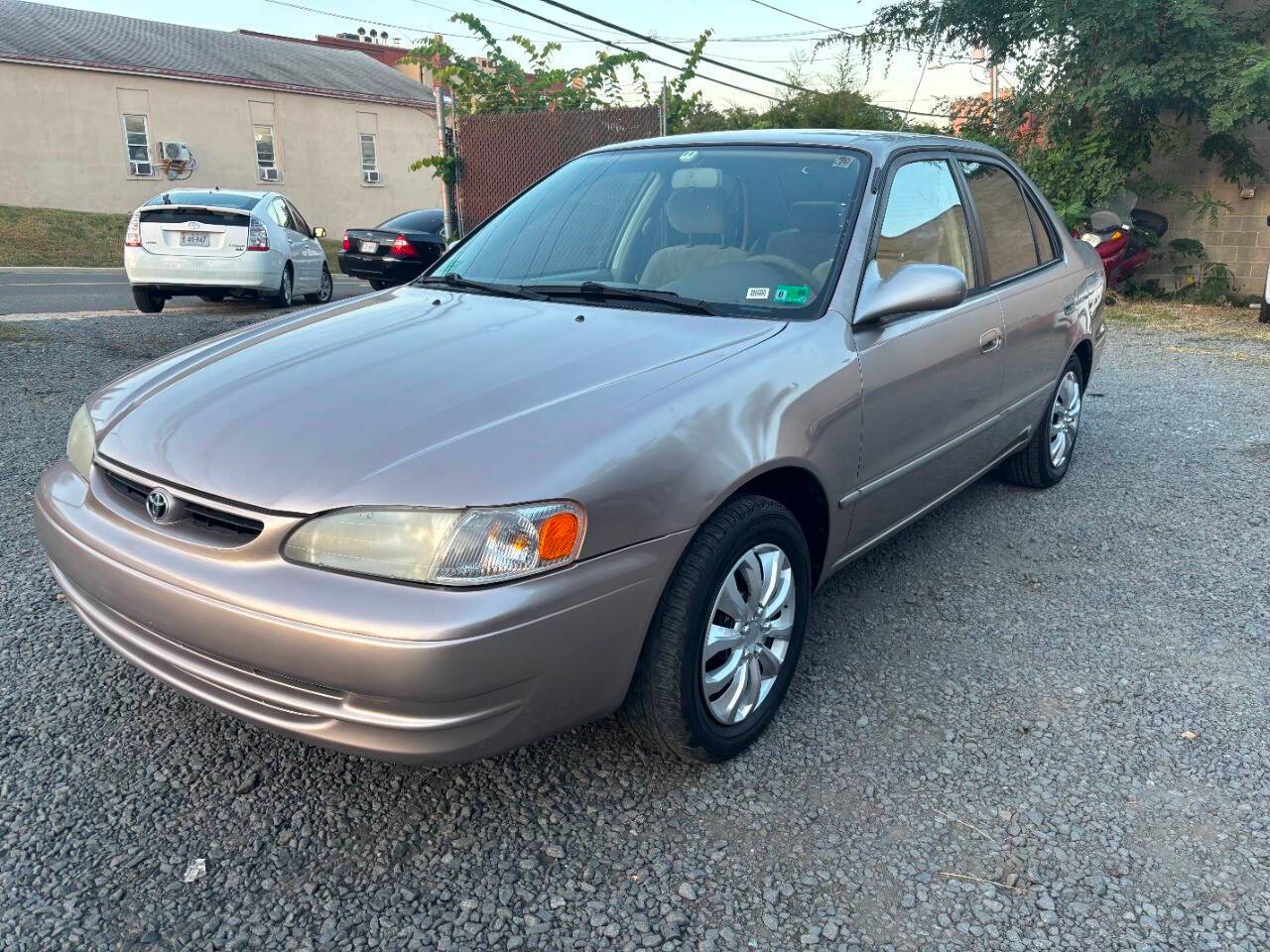 1998 Toyota Corolla LE — Sedan — 93,216 mi — Alexandria, VA