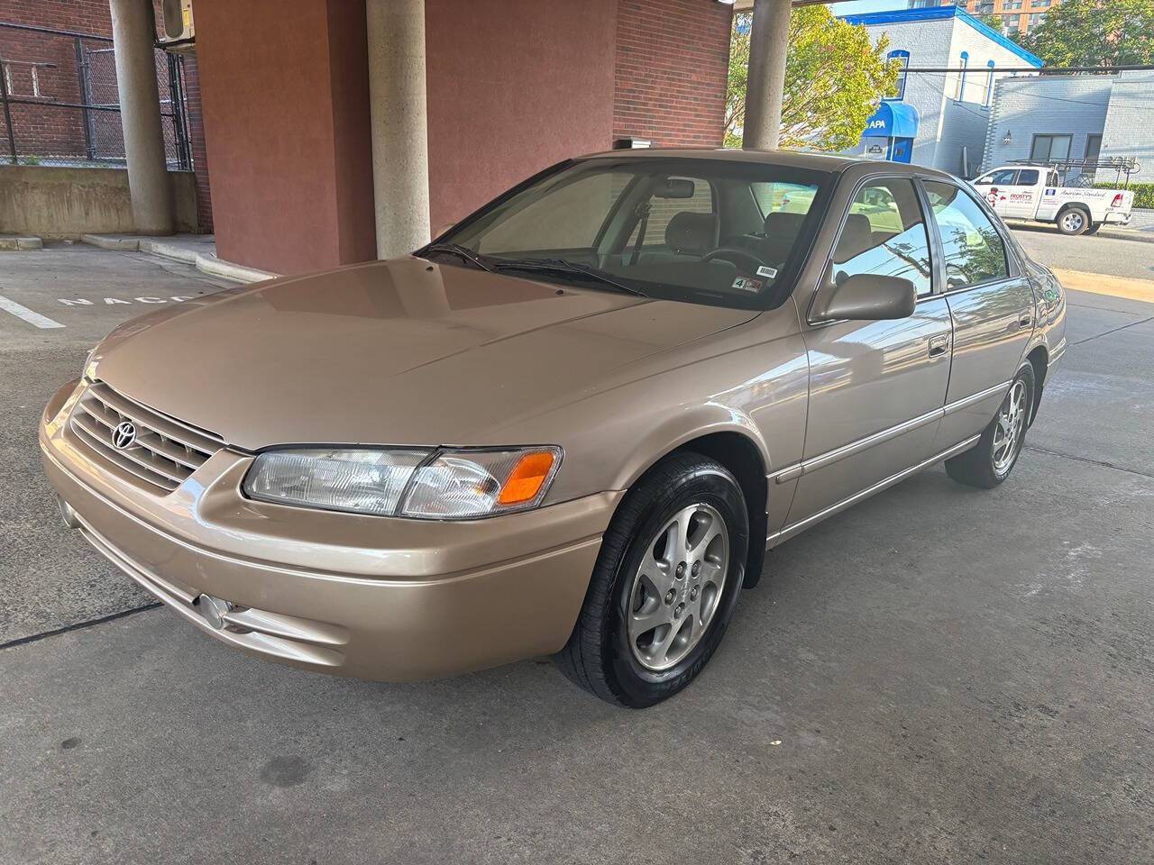 1999 Toyota Camry LE V6