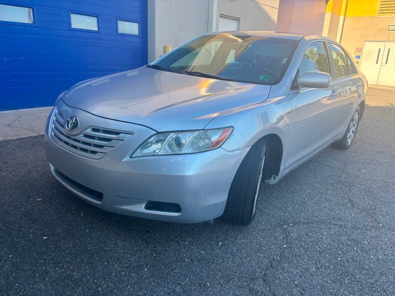 2008 Toyota Camry LE V6 — Sedan — 104,976 mi — Alexandria, VA