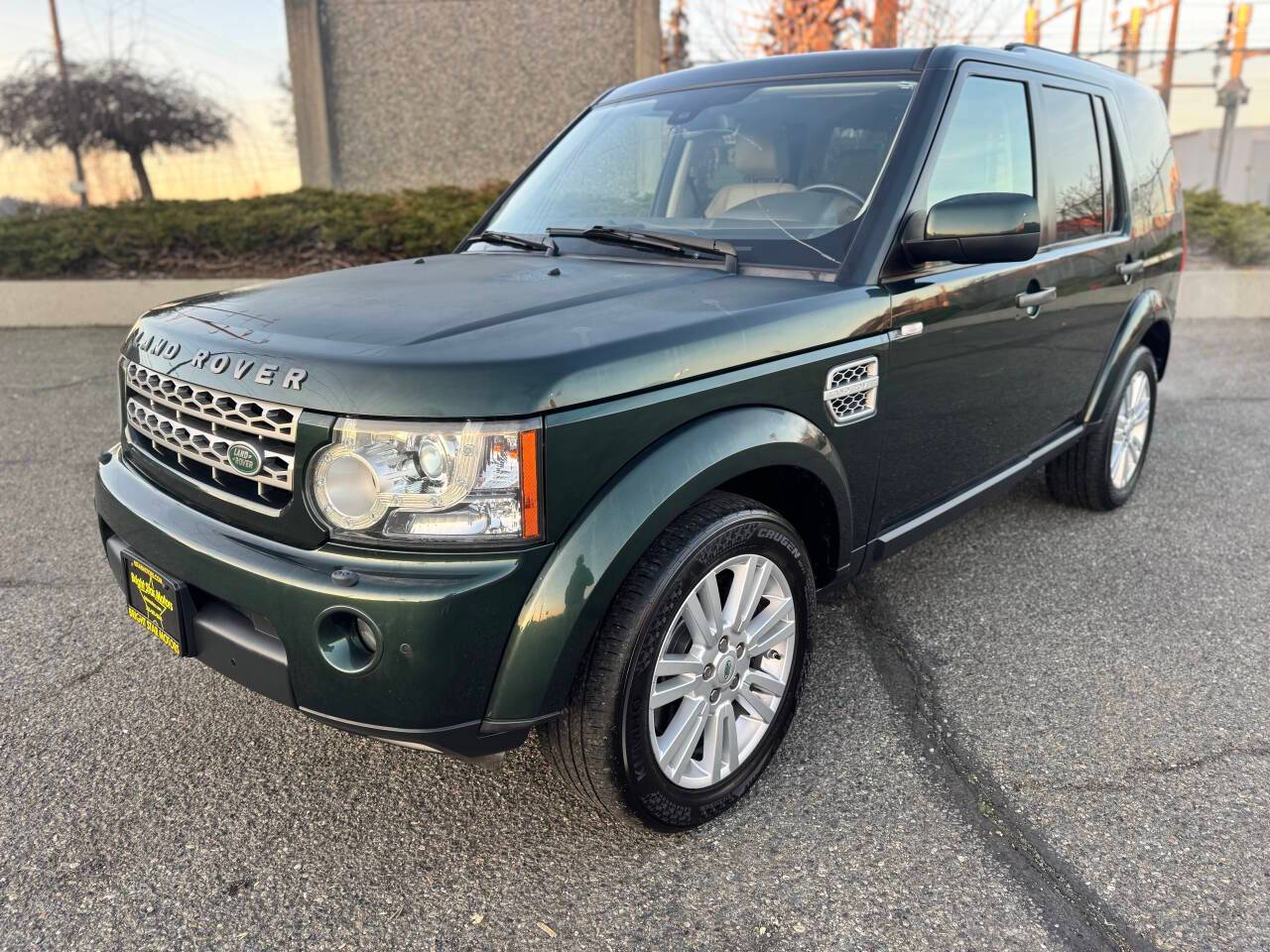 2011 Land Rover LR4 LUX