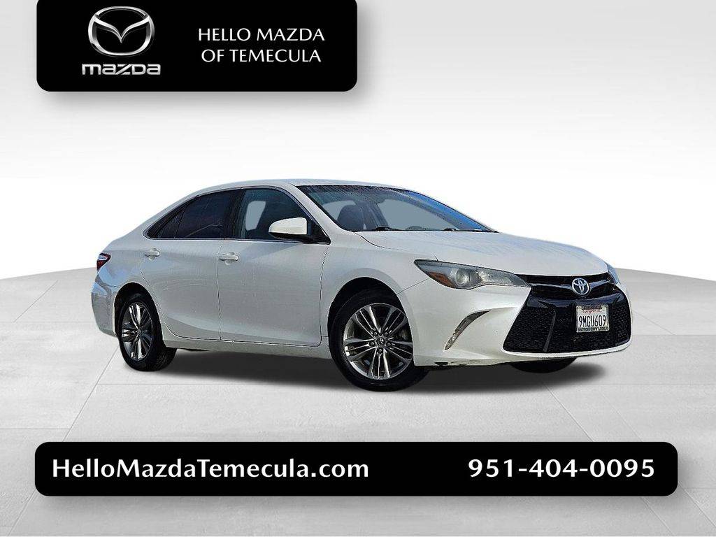 2016 Toyota Camry SE