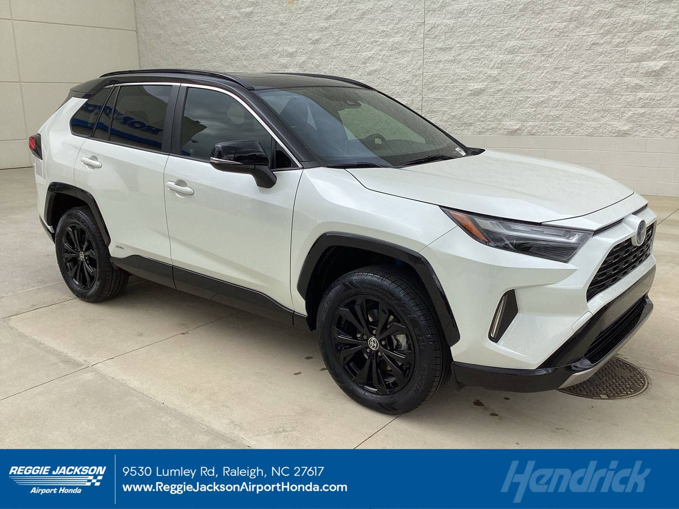 2022 Toyota RAV4 Hybrid XSE — SUV — 32,186 mi — Morrisville, NC