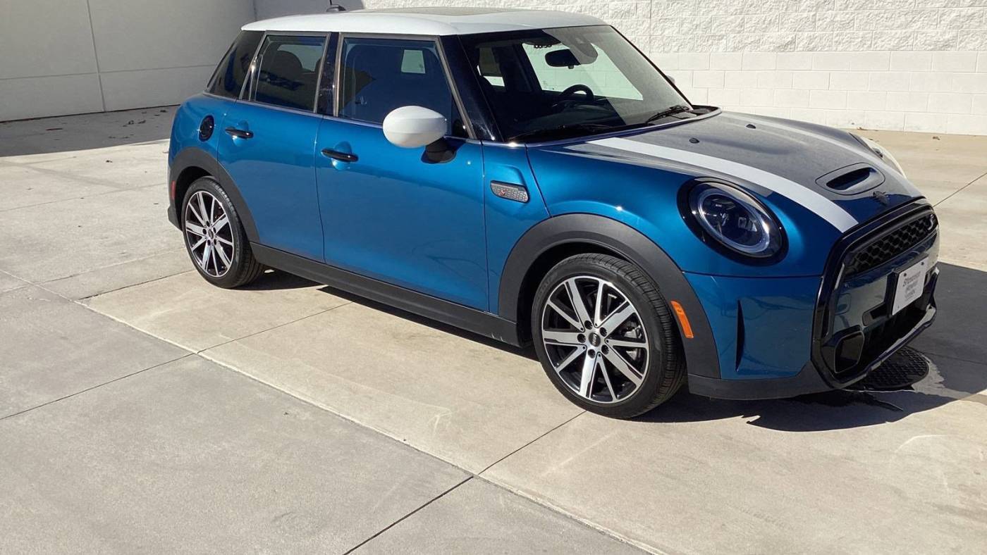 2022 MINI Hardtop Cooper S — Hatchback — 20,965 mi — Morrisville, NC