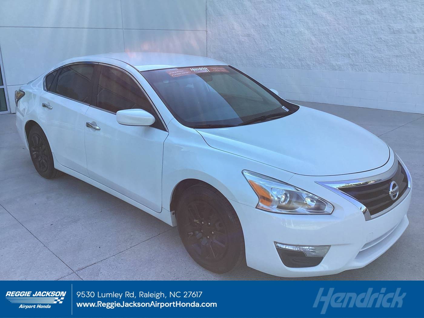 2015 Nissan Altima 2.5 S — Sedan — 135,686 mi — Morrisville, NC