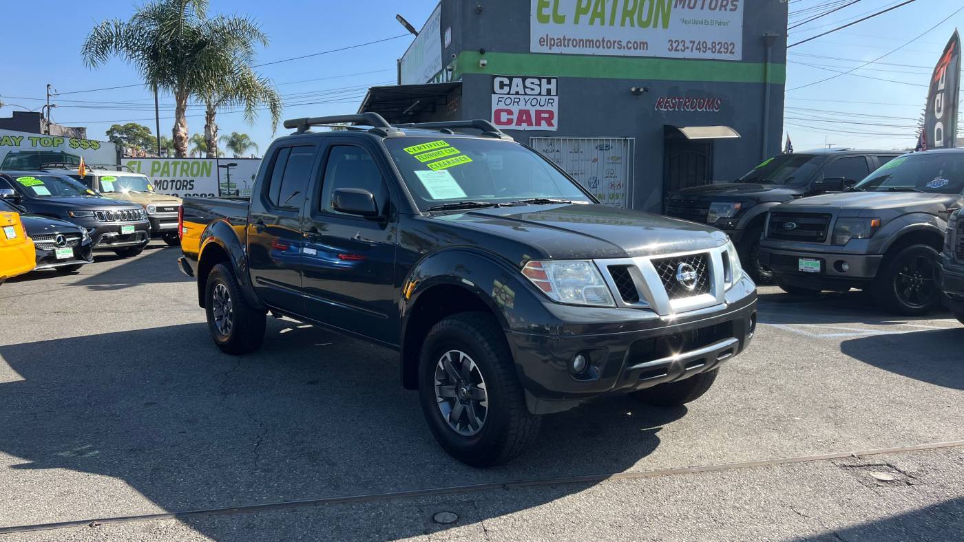 2015 Nissan Frontier PRO-4X — Pickup Truck — 175,717 mi — South Gate, CA