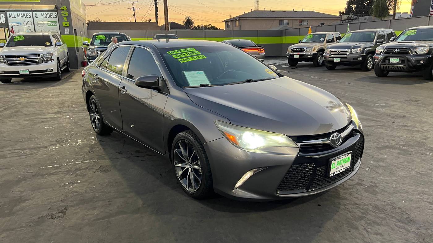 2015 Toyota Camry XSE — Sedan — 176,917 mi — South Gate, CA