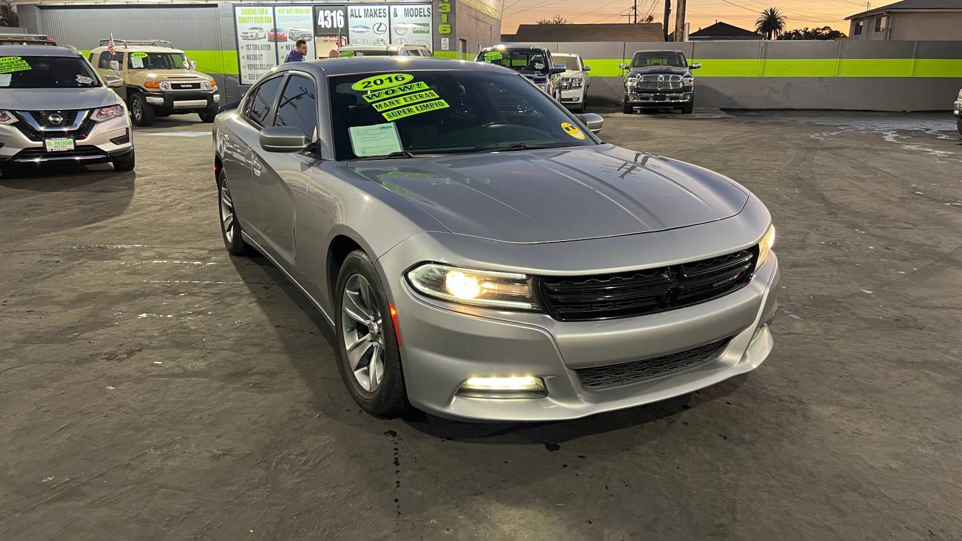 2016 Dodge Charger SXT — Sedan — 108,077 mi — South Gate, CA