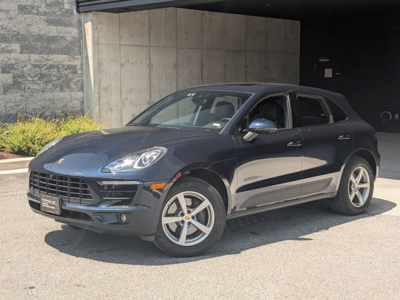 2018 Porsche Macan Standard — SUV — 70,837 mi — Cockeysville, MD