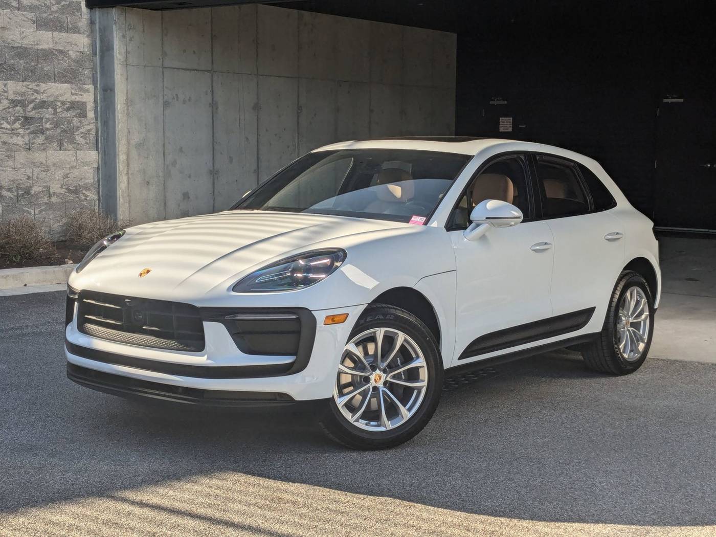 2025 Porsche Macan Macan — SUV — 5,188 mi — Cockeysville, MD