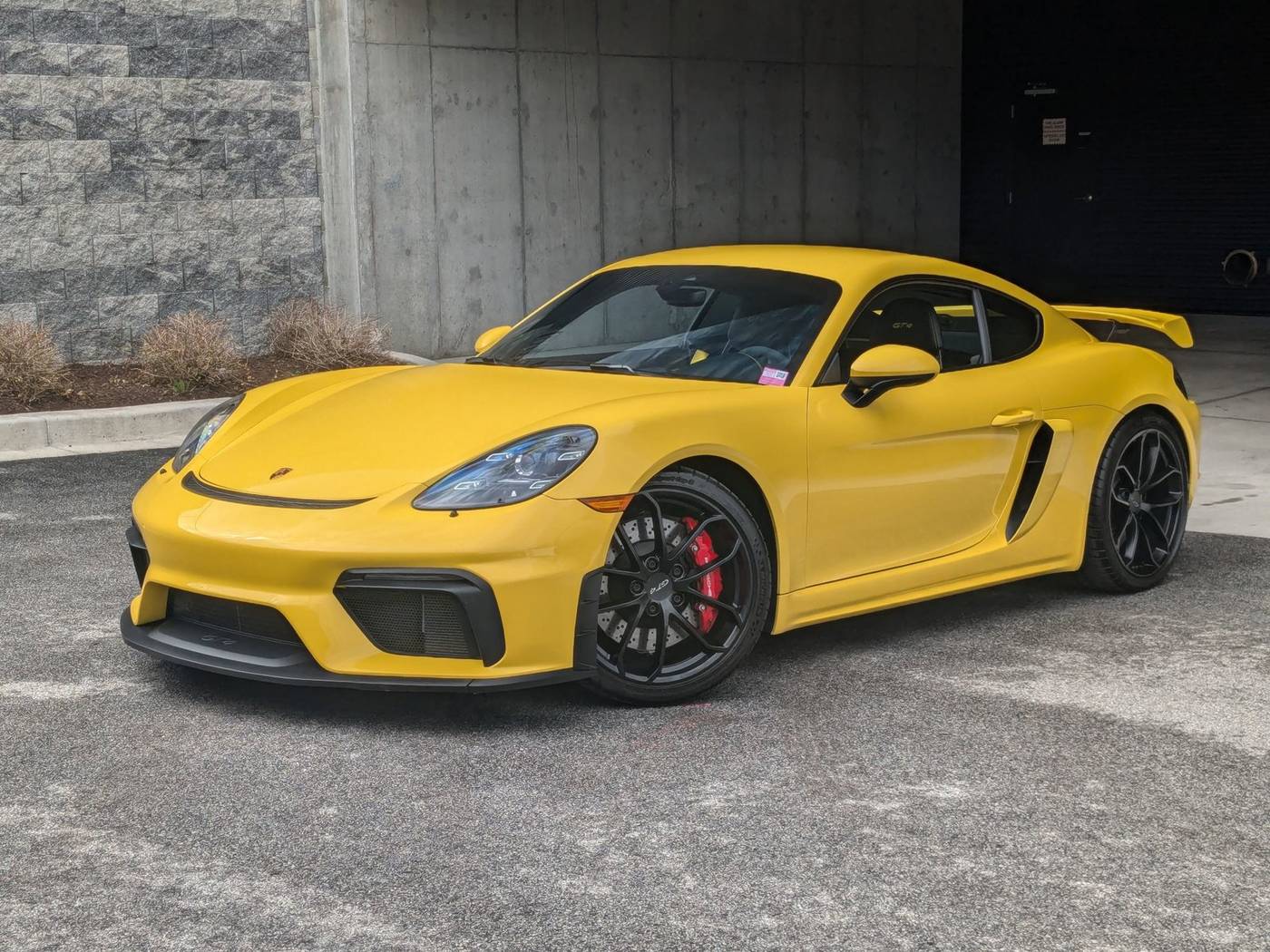 2022 Porsche 718 Cayman GT4 — Coupe — 3,700 mi — Cockeysville, MD
