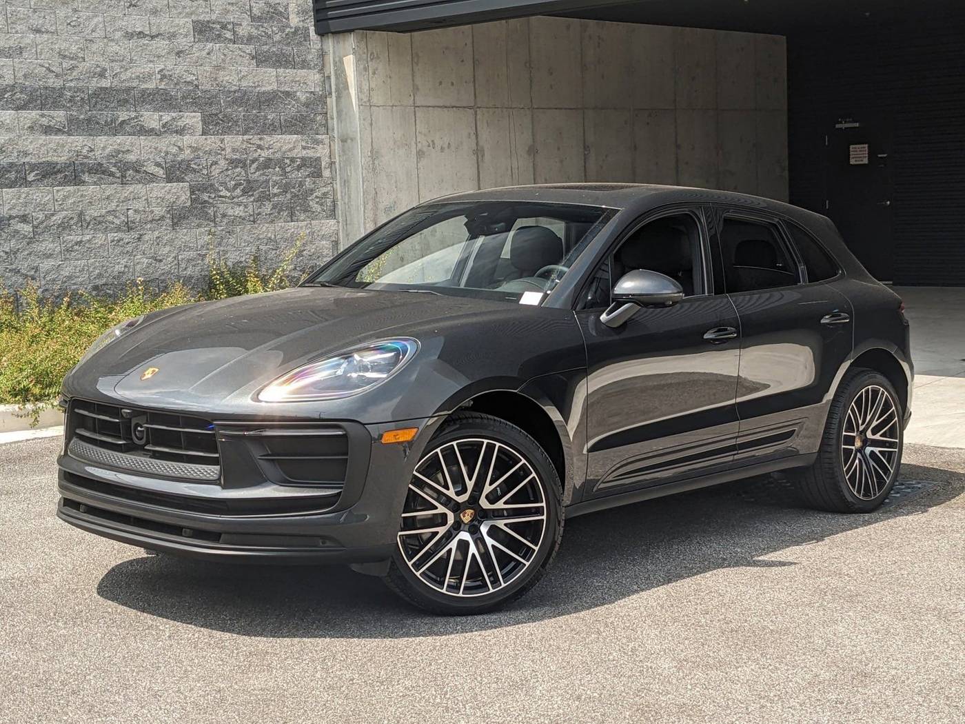 2024 Porsche Macan Standard — SUV — 2,686 mi — Cockeysville, MD