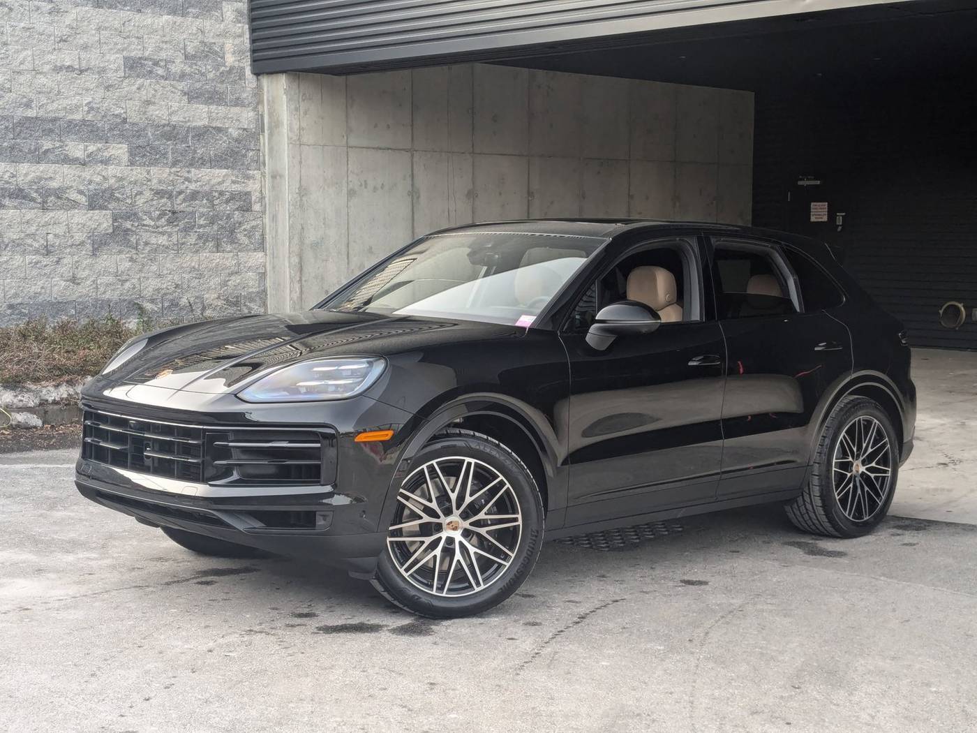 2025 Porsche Cayenne Cayenne — SUV — 4,569 mi — Cockeysville, MD