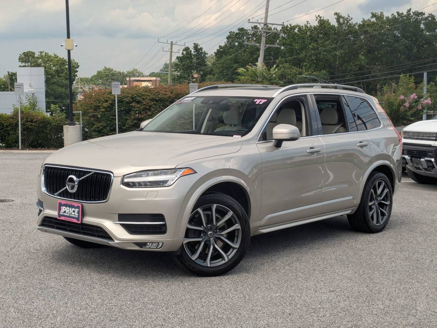 2017 Volvo XC90 Momentum — SUV — 70,900 mi — Cockeysville, MD