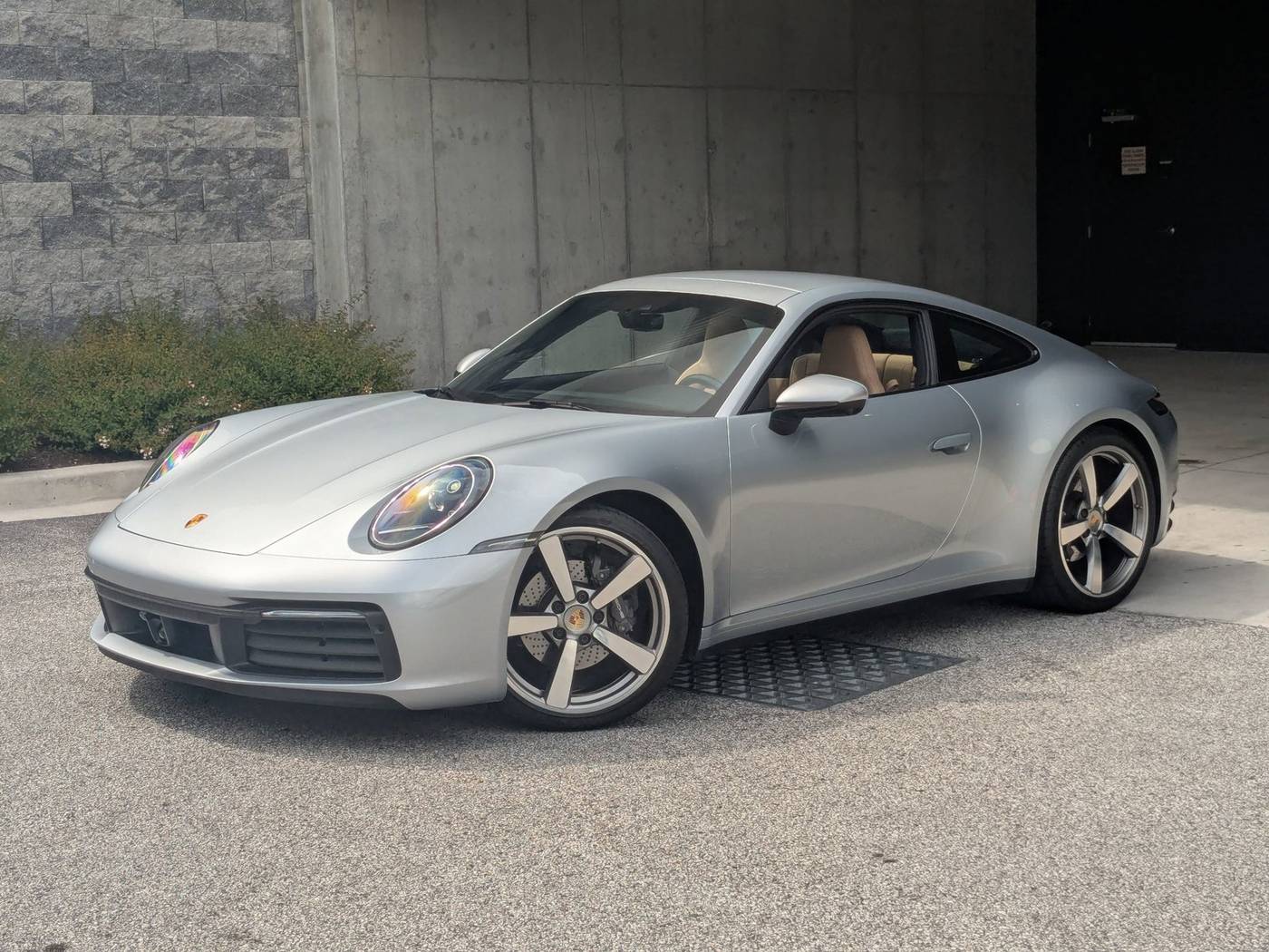 2022 Porsche 911 Carrera — Coupe — 22,943 mi — Cockeysville, MD