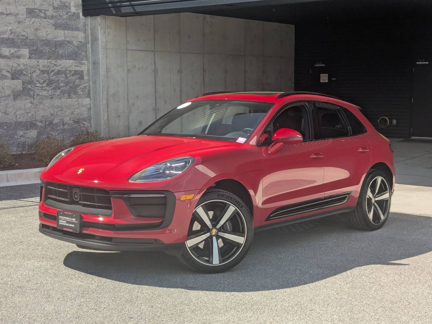 2025 Porsche Macan Standard — SUV — 3,667 mi — Cockeysville, MD