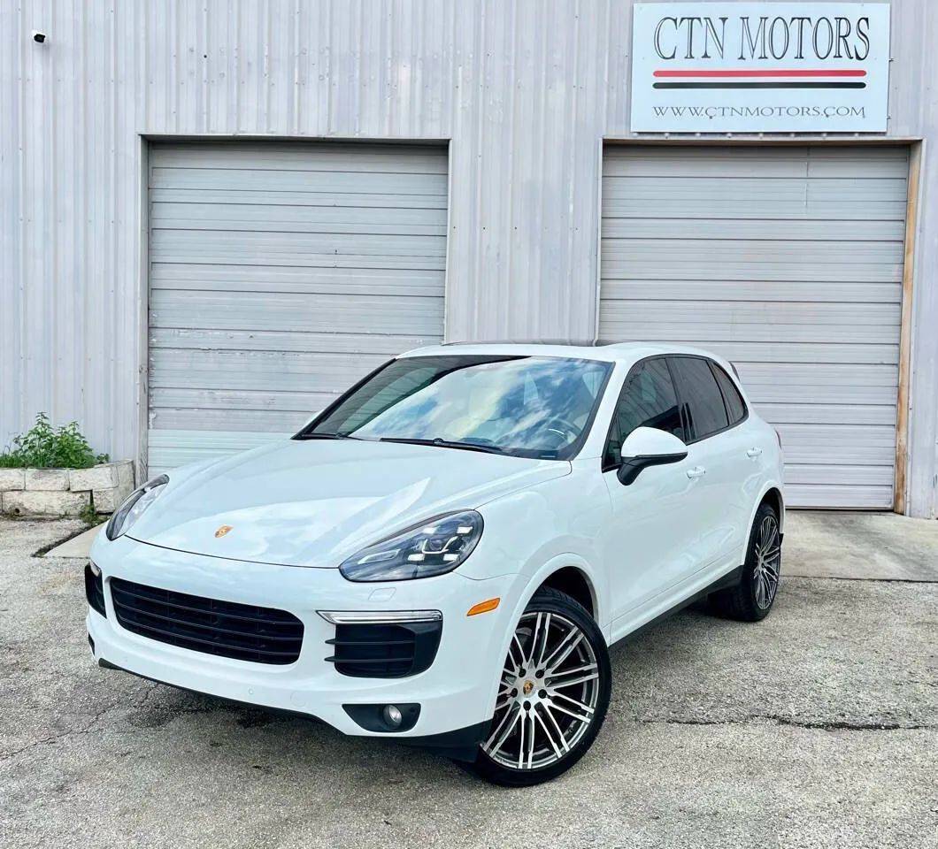 2017 Porsche Cayenne Platinum Ed. — SUV — 102,261 mi — Houston, TX