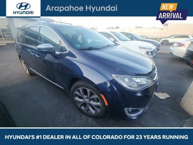 2017 Chrysler Pacifica Limited — Minivan — 85,891 mi — Centennial, CO