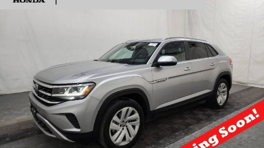 2021 Volkswagen Atlas Cross Sport SE with Technology — SUV — 31,620 mi — Cleveland Heights, OH