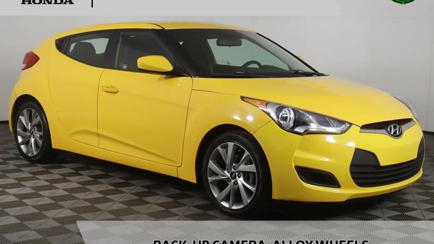 2016 Hyundai Veloster Base — Hatchback — 73,804 mi — Cleveland Heights, OH