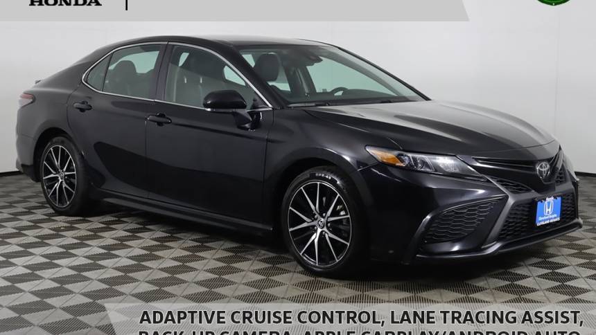 2023 Toyota Camry SE — Sedan — 51,684 mi — Cleveland Heights, OH