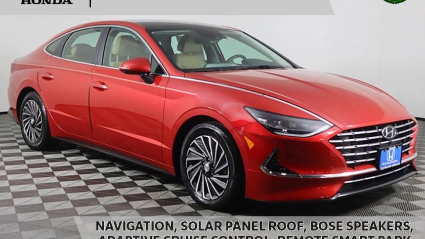 2022 Hyundai Sonata Hybrid Limited — Sedan — 37,197 mi — Cleveland Heights, OH