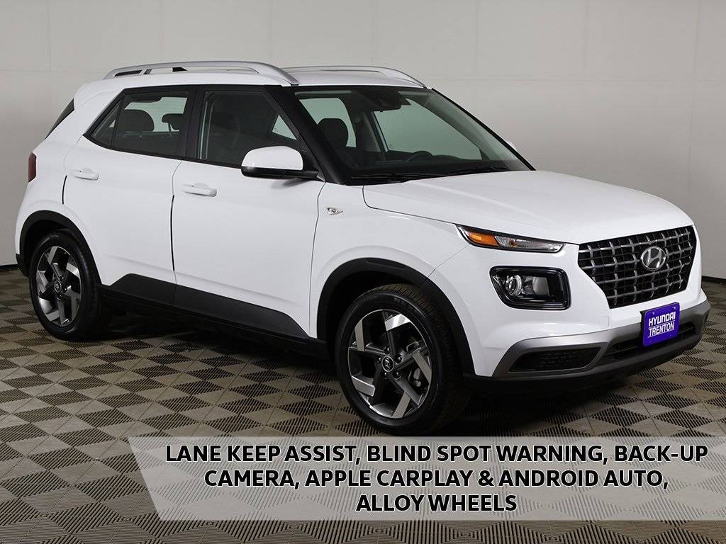 2022 Hyundai Venue SEL — SUV — 8,616 mi — Ewing, NJ
