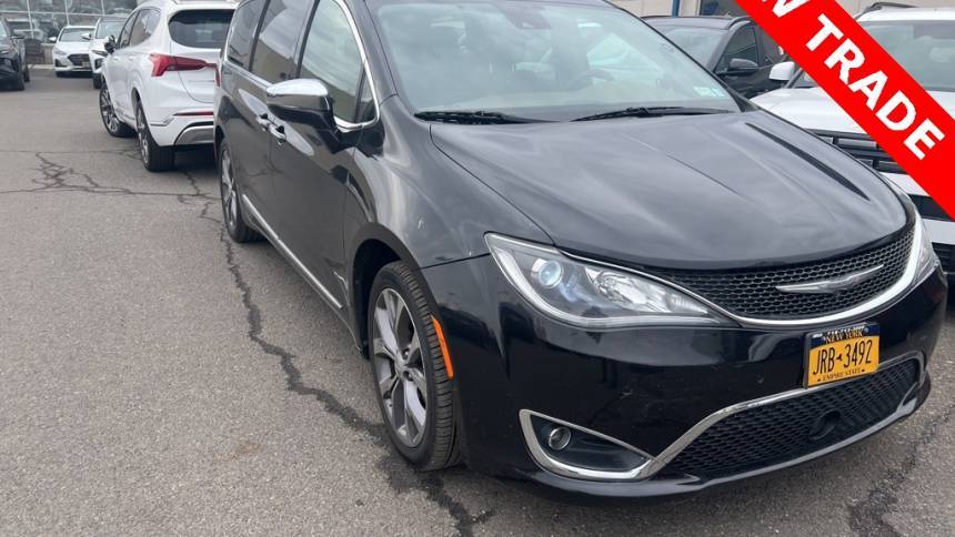 2017 Chrysler Pacifica Limited — Minivan — 73,990 mi — Ewing, NJ