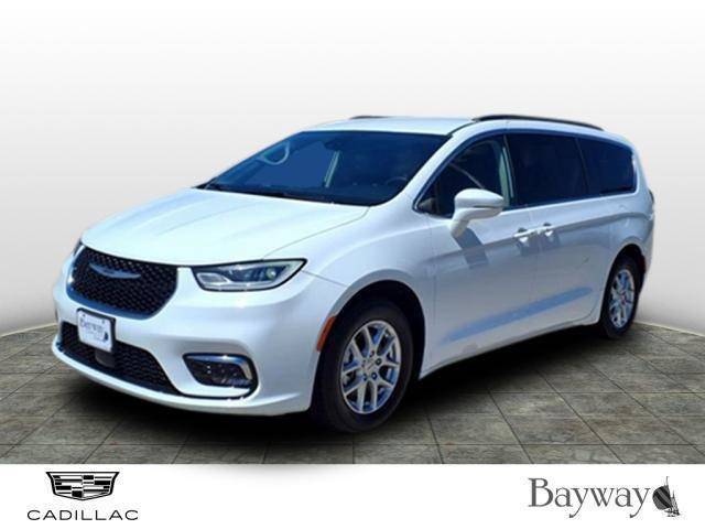 2022 Chrysler Pacifica Touring L — Minivan — 70,671 mi — Houston, TX