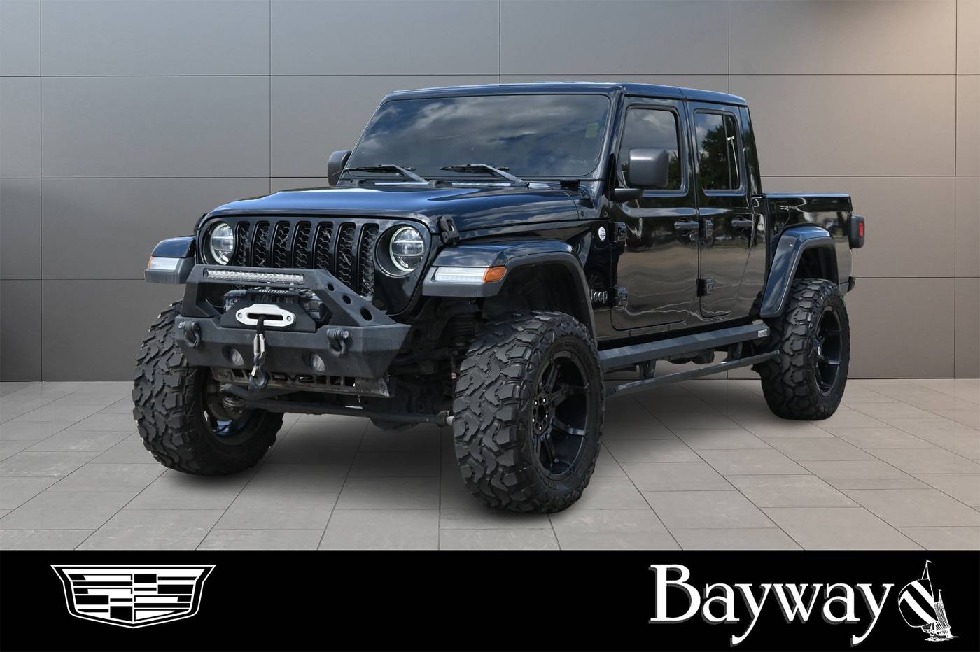 2020 Jeep Gladiator Overland — Pickup Truck — 118,676 mi — Houston, TX