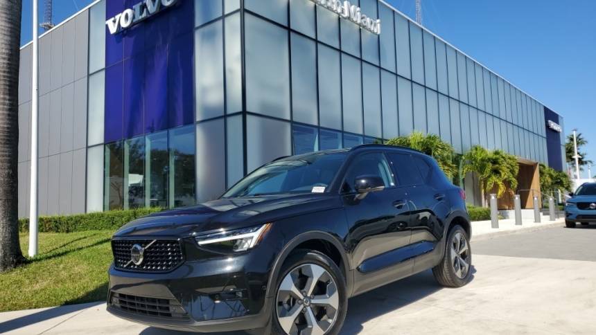 2024 Volvo XC40 Plus — SUV — 24,071 mi — Miami, FL