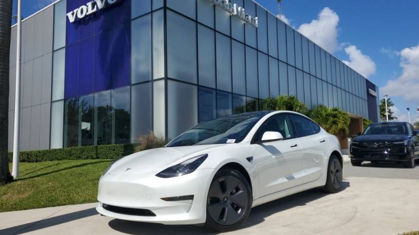 2023 Tesla Model 3 Model 3 — Sedan — 18,866 mi — Miami, FL