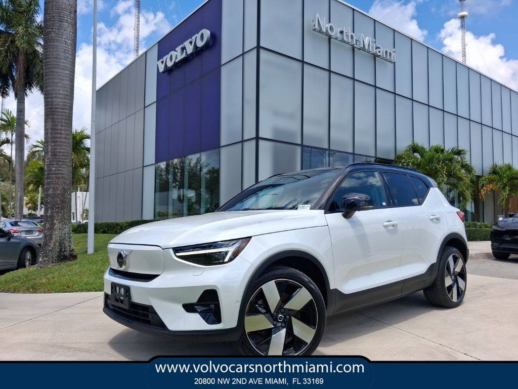 2023 Volvo XC40 Recharge Ultimate — SUV — 26,964 mi — Miami, FL