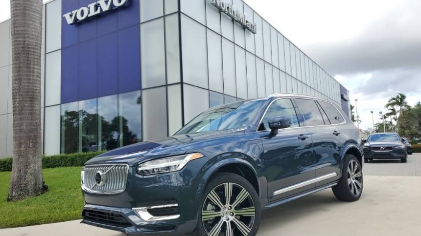 2025 Volvo XC90 Plug-In Hybrid Plus — SUV — 14,679 mi — Miami, FL