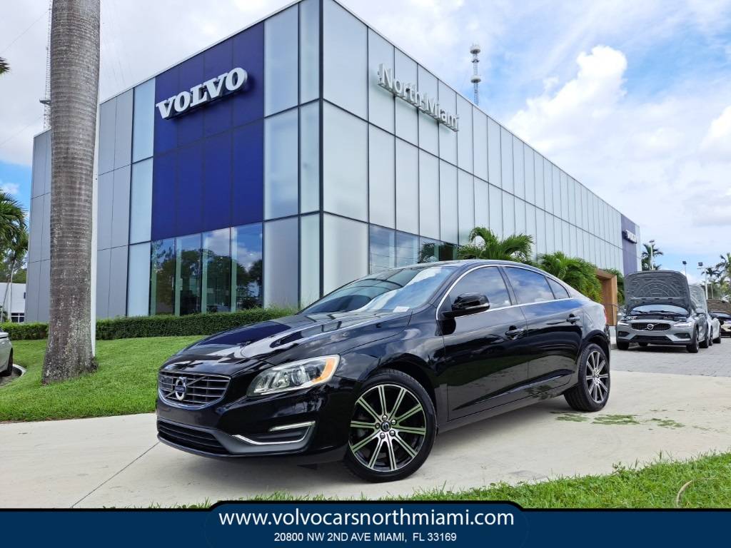 2017 Volvo S60 Inscription Platinum — Sedan — 122,539 mi — Miami, FL