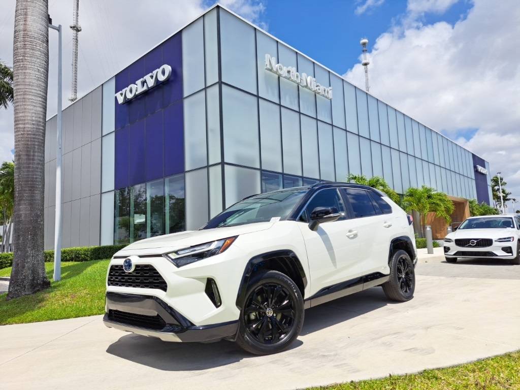 2022 Toyota RAV4 Hybrid XSE — SUV — 48,140 mi — Miami, FL