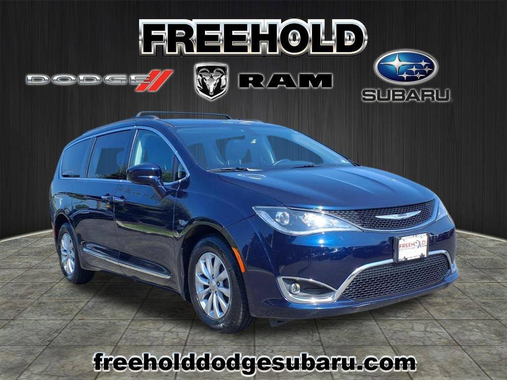 2017 Chrysler Pacifica Touring L — Minivan — 76,001 mi — Freehold, NJ