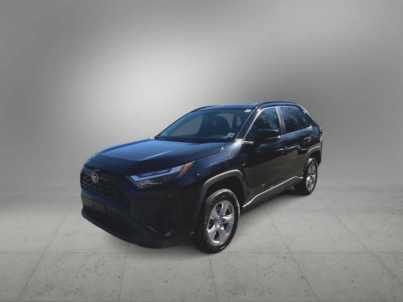 2023 Toyota RAV4 XLE — SUV — 31,715 mi — Freehold, NJ