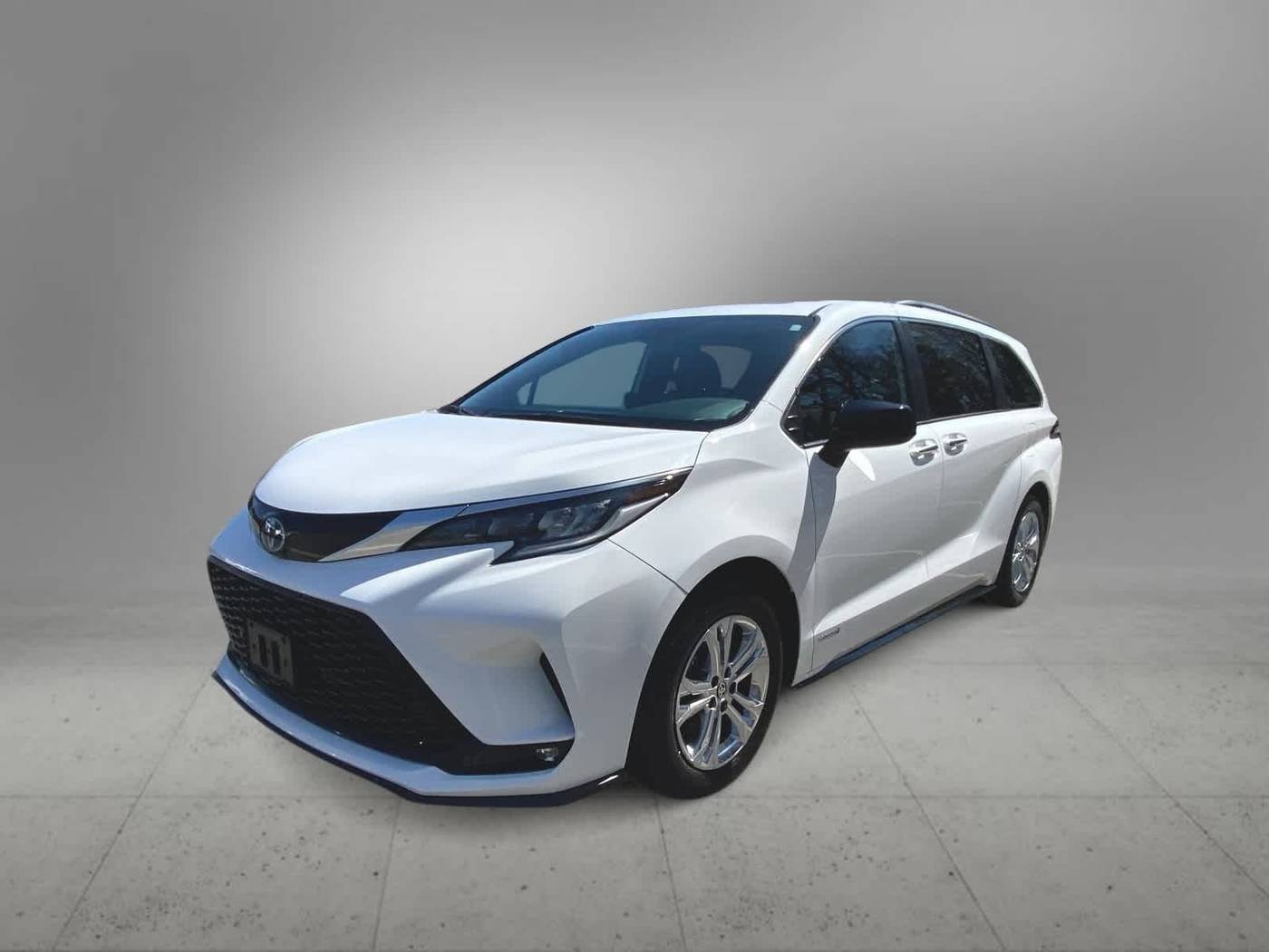 2021 Toyota Sienna XSE — Minivan — 72,355 mi — Freehold, NJ