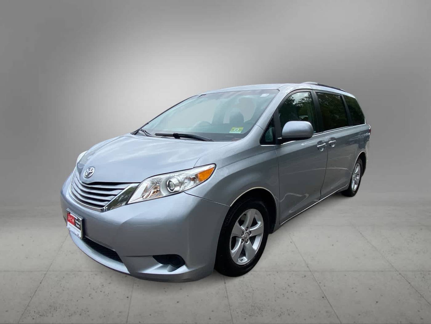 2015 Toyota Sienna LE — Minivan — 191,954 mi — Freehold, NJ