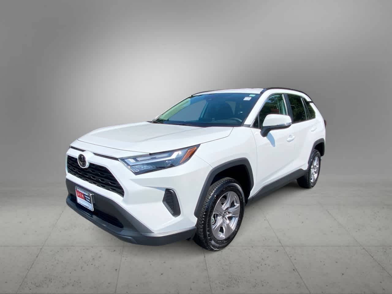 2024 Toyota RAV4 XLE — SUV — 17,910 mi — Freehold, NJ