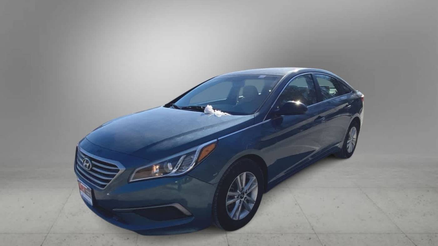 2017 Hyundai Sonata SE — Sedan — 124,775 mi — Freehold, NJ