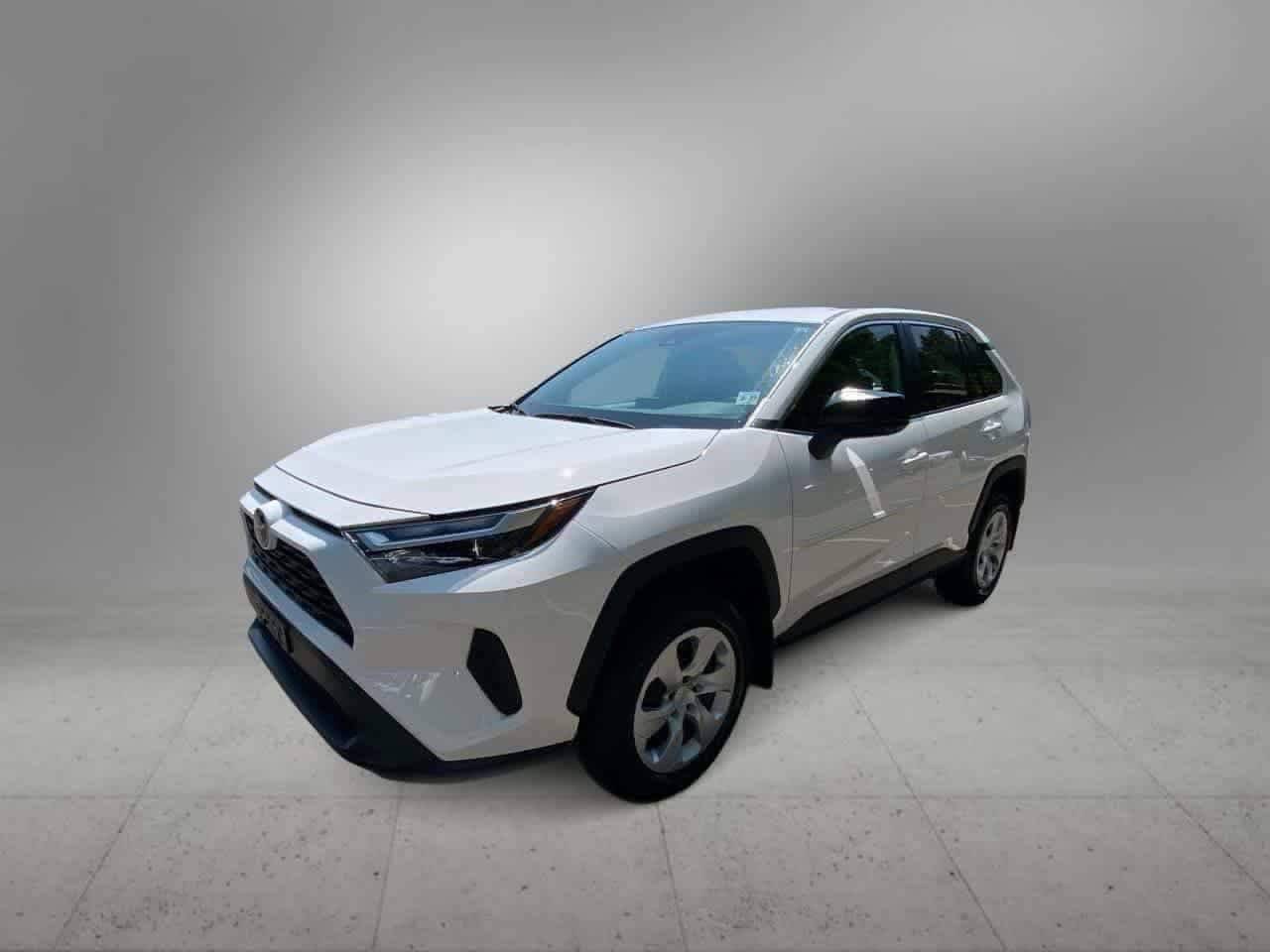 2025 Toyota RAV4 LE — SUV — 3,717 mi — Freehold, NJ