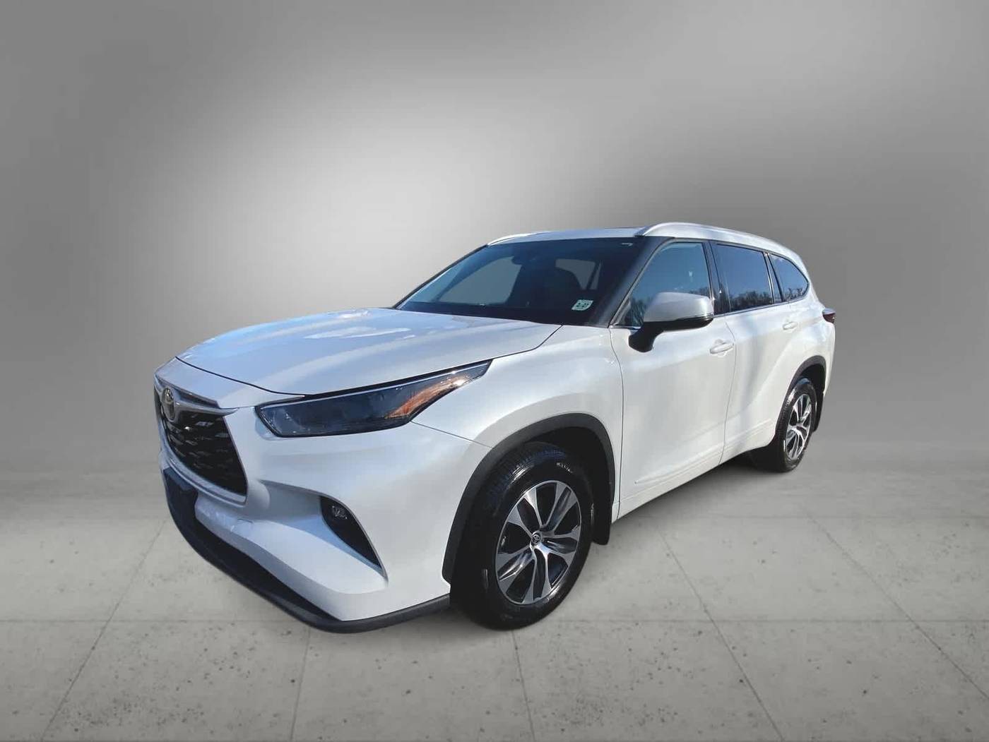 2022 Toyota Highlander XLE — SUV — 14,828 mi — Freehold, NJ