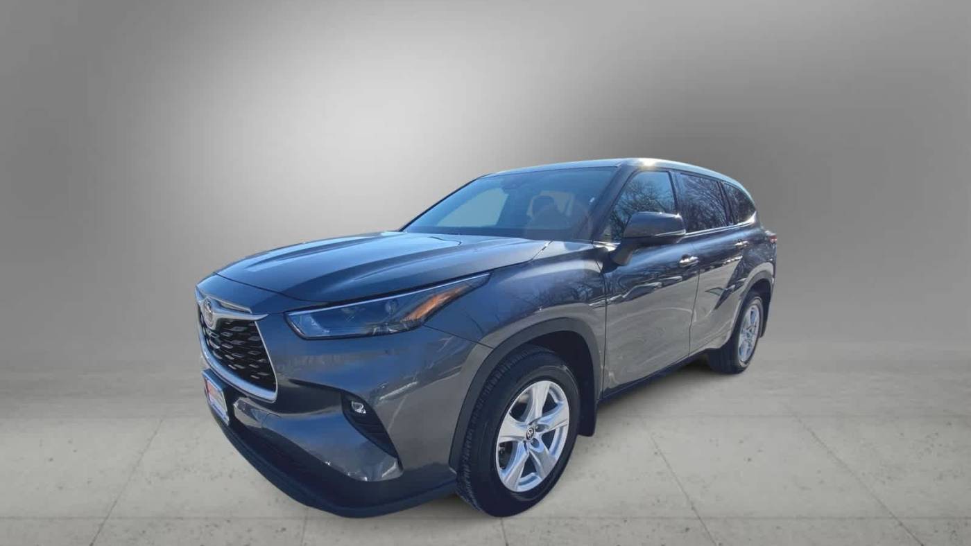 2022 Toyota Highlander LE — SUV — 39,811 mi — Freehold, NJ