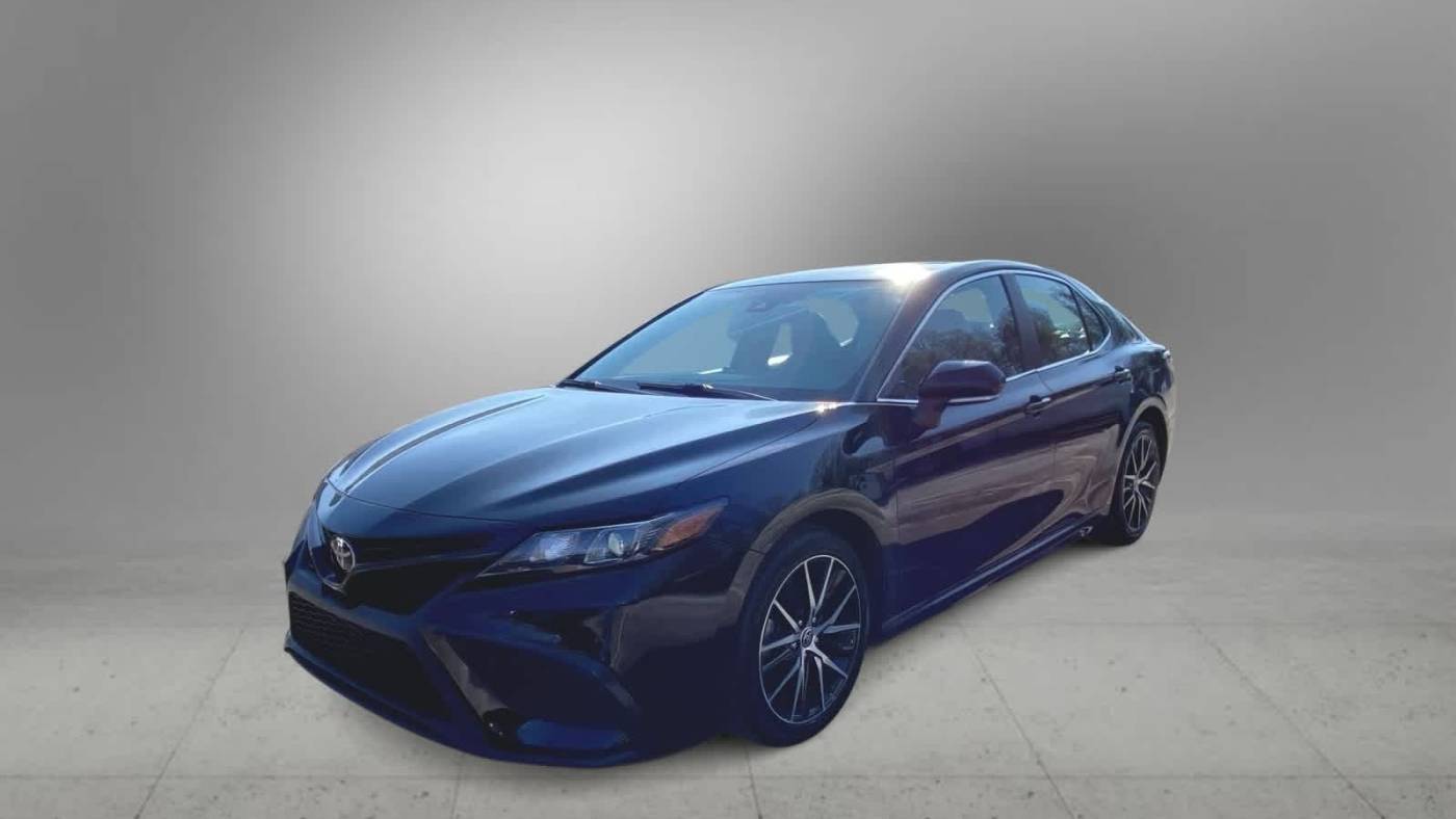 2022 Toyota Camry SE — Sedan — 54,038 mi — Freehold, NJ