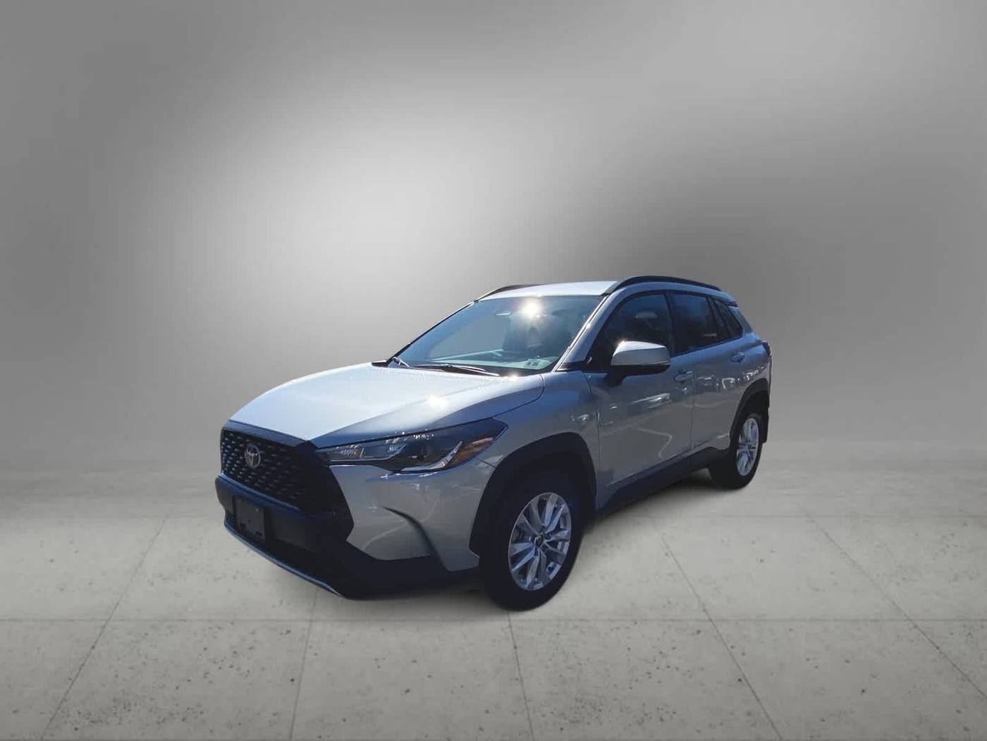 2024 Toyota Corolla Cross LE — SUV — 3,837 mi — Freehold, NJ