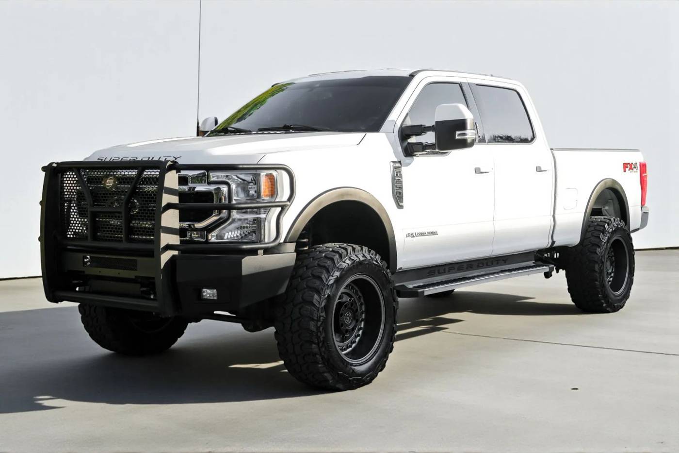 2022 Ford Super Duty F-250 LARIAT — Pickup Truck — 117,249 mi — Addison, TX