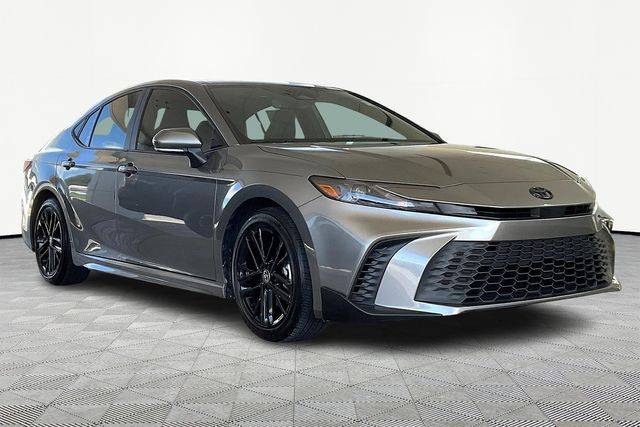 2025 Toyota Camry Hybrid SE — Sedan — 14,851 mi — Lowell, NC